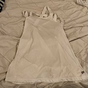 3/25 BNWOT Fabletics tank  top small